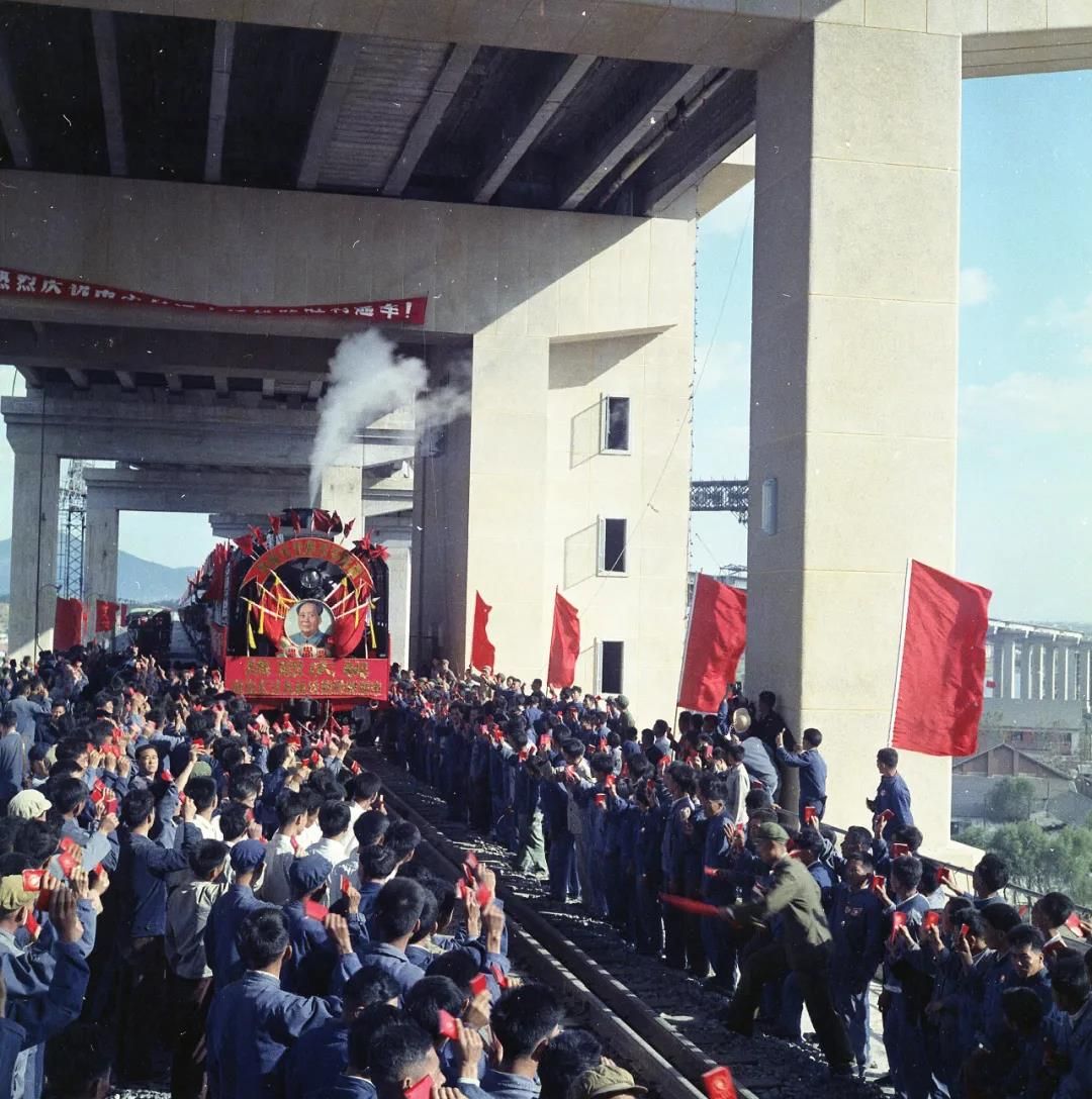 南京長江大橋通車